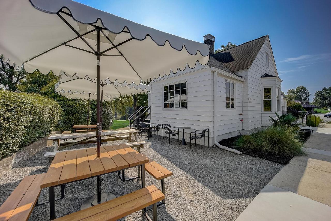 Auberge de jeunesse Modal à Greenville Extérieur photo